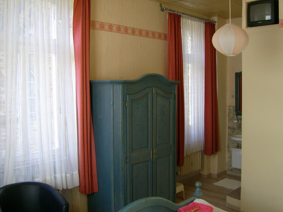 Gasthaus Zur Traube Hatzenport Cameră foto