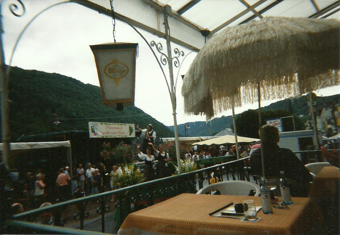 Gasthaus Zur Traube Hatzenport Exterior foto